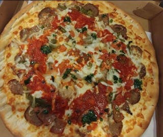 19. Salsicca Pizza