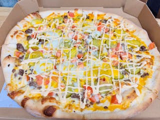 Ultimate Cheeseburger Pizza