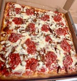 Sicilian Chicken Vodka Pizza