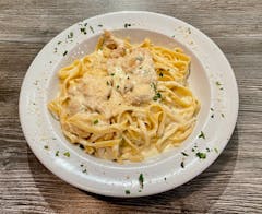 Pasta with Alfredo & Chicken 