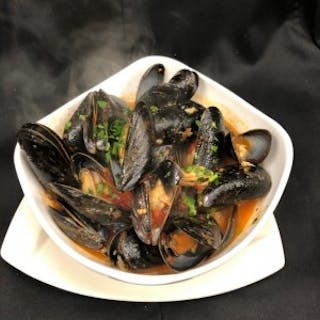 Steamed Mussels