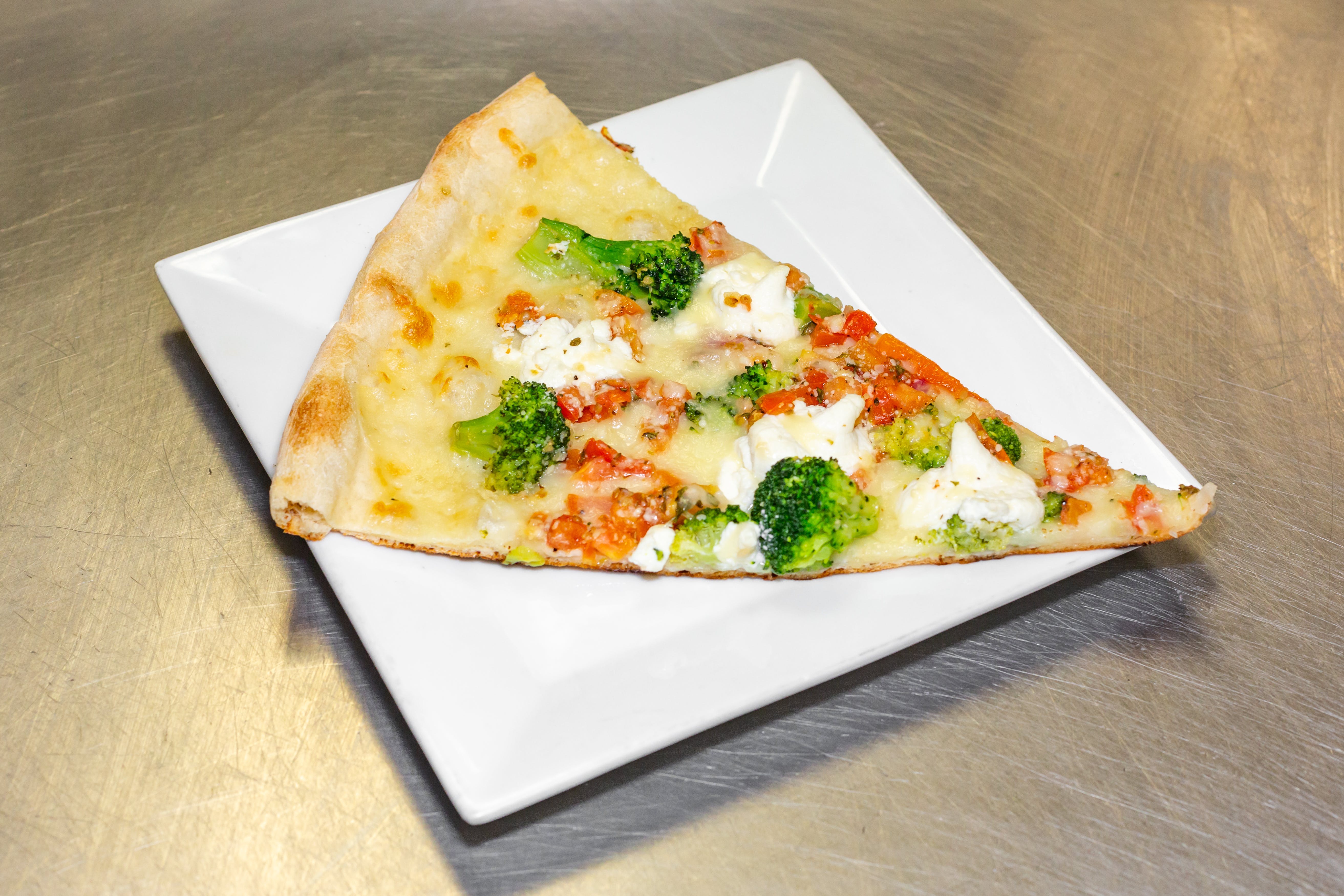 Broccoli Gourmet Pizza