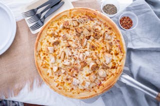G11 Grilled Chicken Pizza