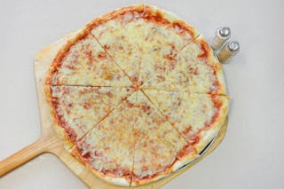 Plain Round Cheese Pizza