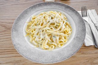 Fettuccine Alfredo