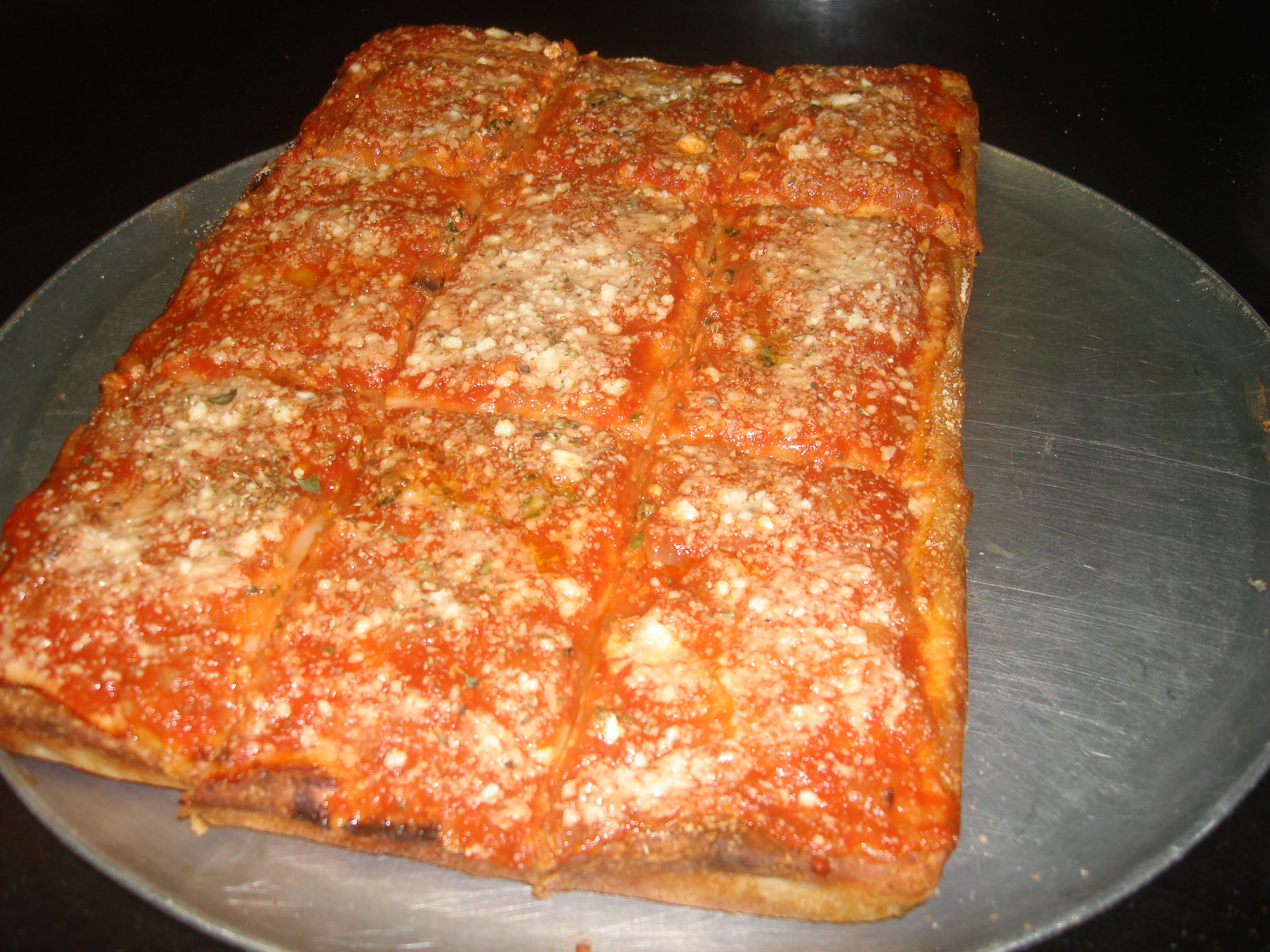 Sicilian Pizza (Deep Dish) 12 Square Slices