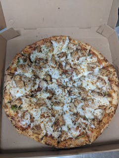 Cali Chicken Pizza