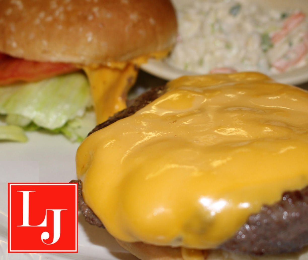 Order Cheeseburger - 1/2 lb. food online from Little Joe's Restaurant-Pizza store, Tinley Park on bringmethat.com