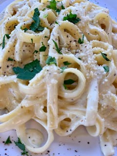 Pasta with Alfredo Sauce