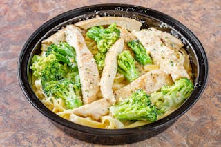 Fettuccine Alfredo with Chicken