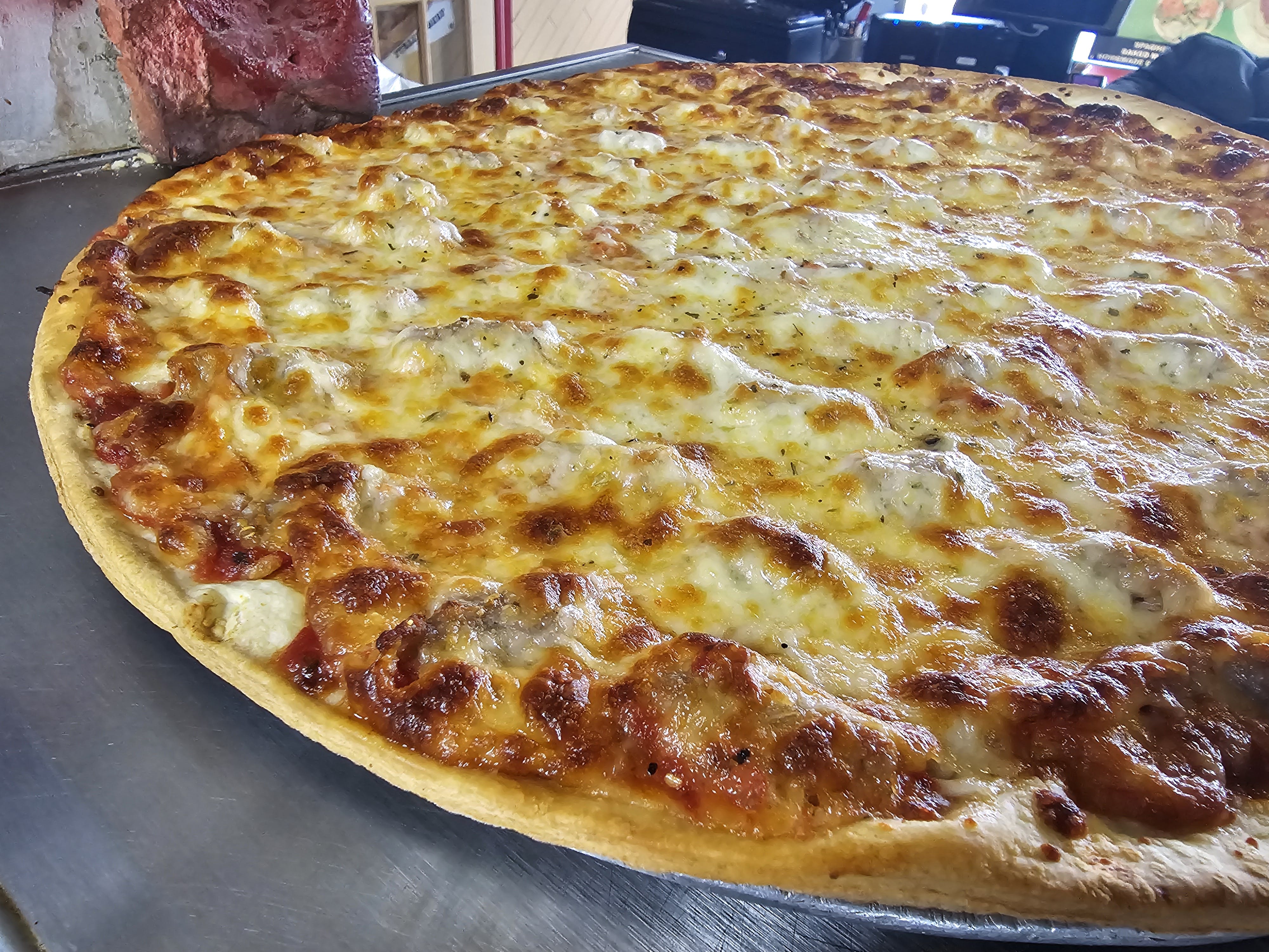 Chicago Style Cheese Pizza