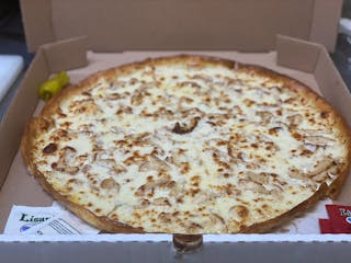Chicken Alfredo Pizza
