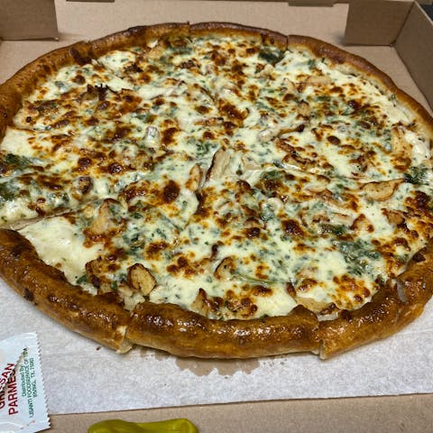 Milano's Pizza Menu: Pizza Delivery Overton, TX - Order | Slice