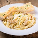 Fettuccine Alfredo with Grilled Chicken (Rosati's 48oz Container & Bread) _ 10% off online orders