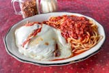 Chicken Parmigiana w Spaghetti