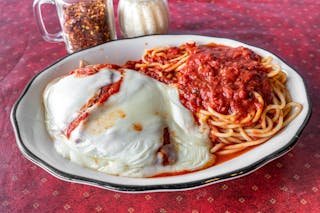 Chicken Parmigiana w Spaghetti