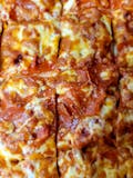 Pepperoni & Mozzarella Pizza