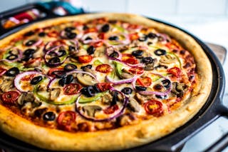 Deluxe Pizza