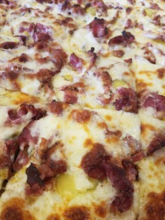 Pastrami Pizza