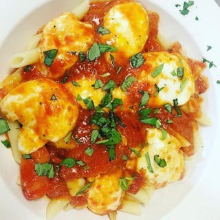Penne Caprese