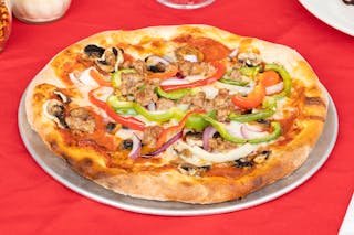 Victorio’s Special Pizza