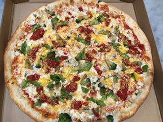 18" Chicken Marsala Pizza with Broccoli