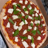 18" Fresh Mozzarella with Tomato Pizza & Fresh Basil, Olive Oil