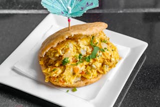 Arepa Con Perico