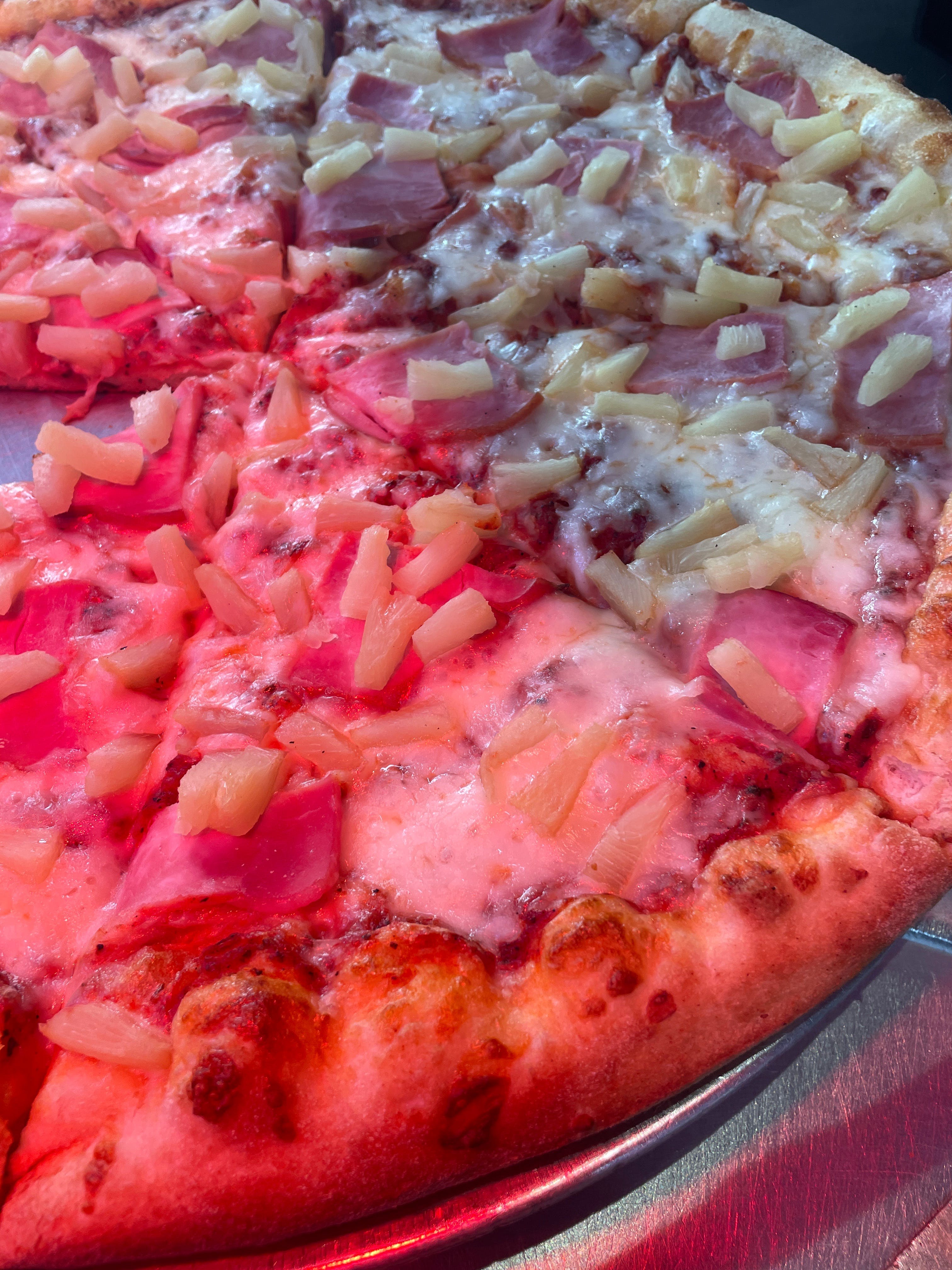 Hawaiian Pizza