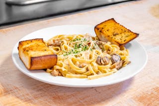Chicken Alfredo Pasta