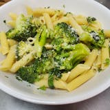 Pasta with Broccoli, Garlic & Olive Oil