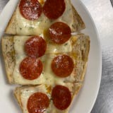 Garlic Bread with Pepperoni & Cheese