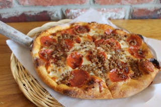Eveline Pizza