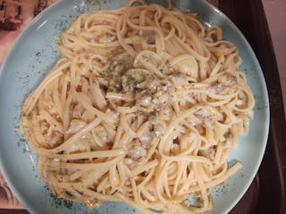 Linguine with White Clam Sauce