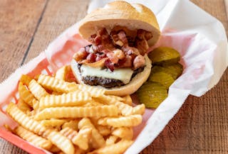 Bacon Burger with Cheese