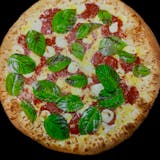 Artistic Pizza's Margherita Pie