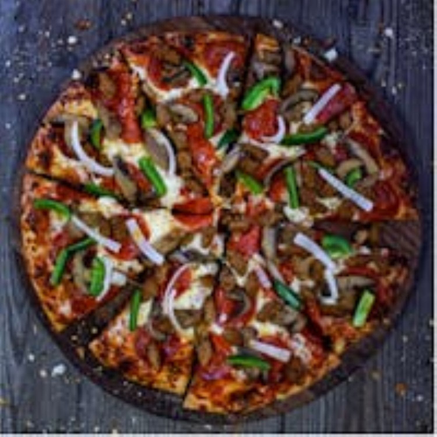 Deluxe Pizza
