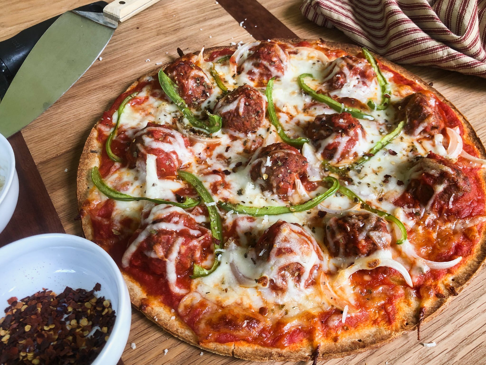Meatballs Pizza