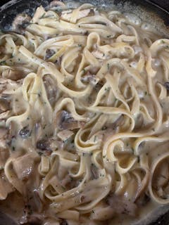 Fettuccine Alfredo
