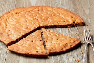 Chocolate Chip Cookie Cake