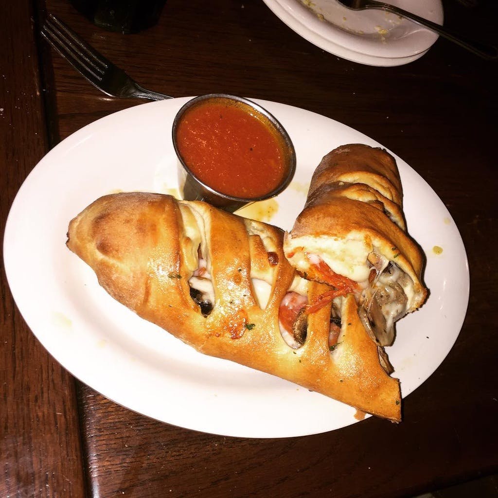Calzone Traditional  Lunch