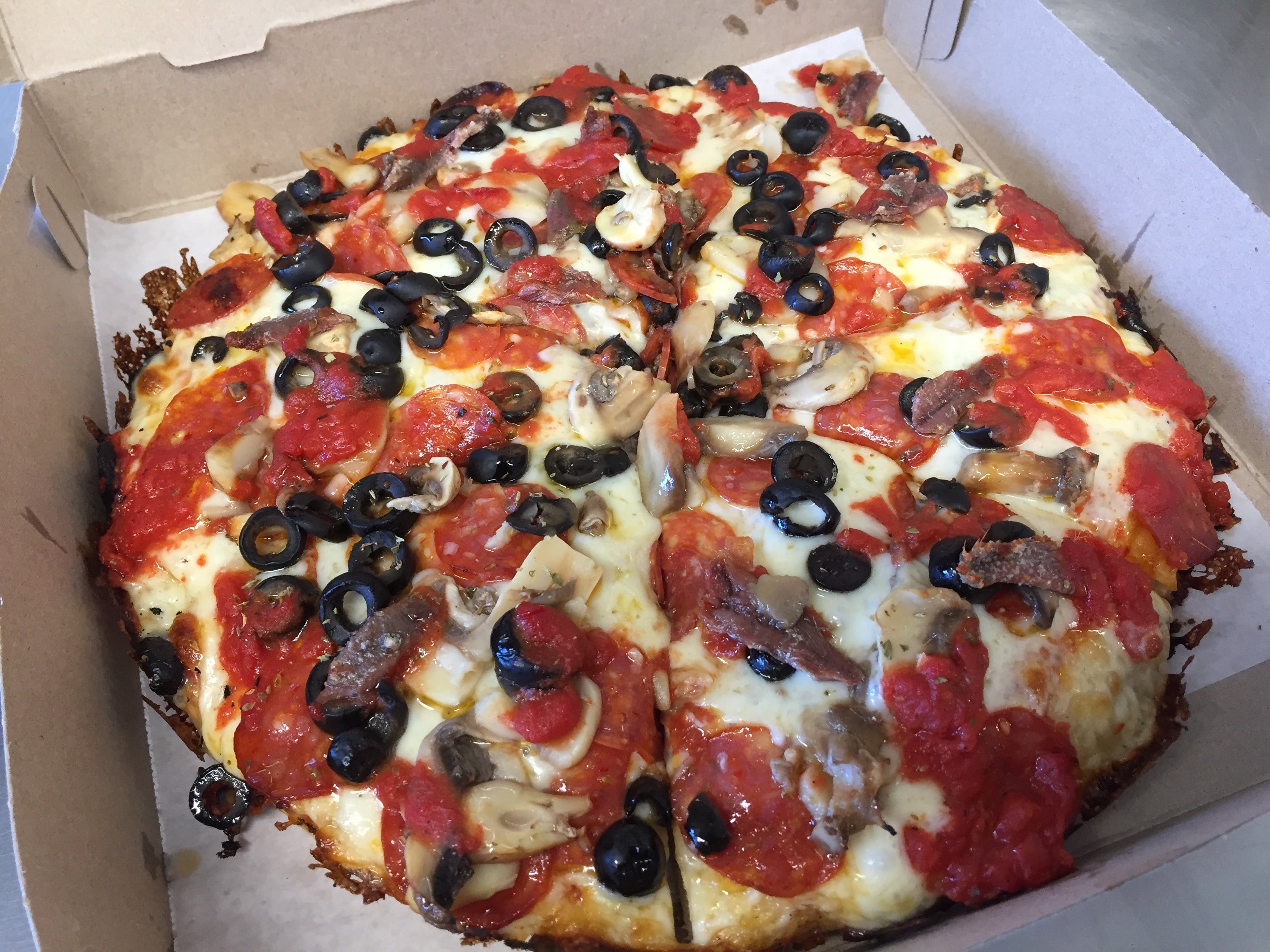 SMALL All Toppings Pizza *Includes Anchovies*