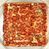 Grandma Rosa Granda Pepperoni Pizza