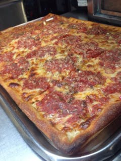 Grandma Pizza