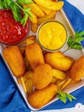 Kid's Chicken Nuggets & Fries
