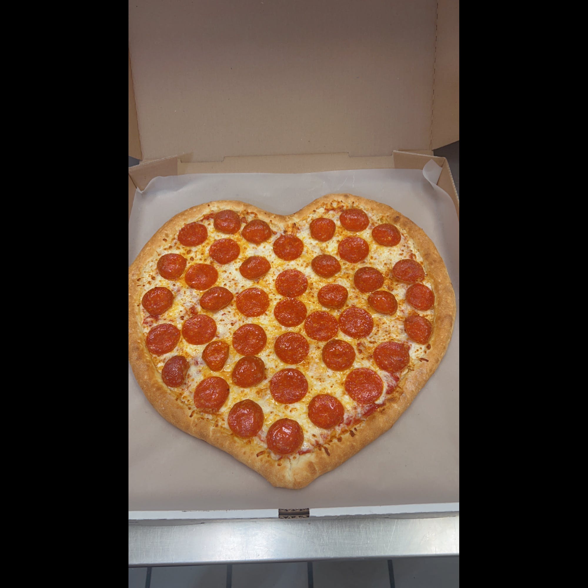 Giant Bambino's Pizza - Lakeside, CA - 9534 Winter Gardens Blvd