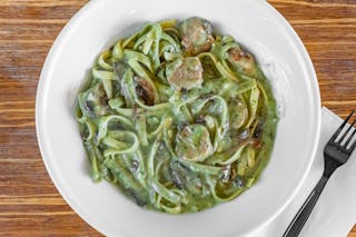 1. Fettuccine Pesto Alfredo Pasta