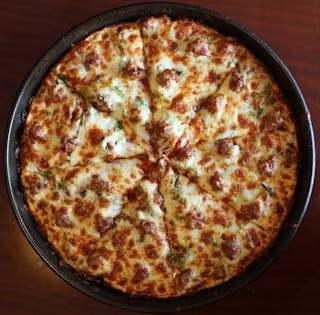 Quatro's Challenge Pizza