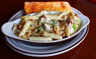 Chicken & Broccoli Alfredo with Penne Pasta