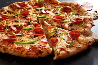 Deluxe Pizza